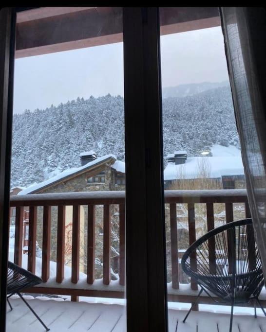 Acollidor estudi amb encant nòrdic i amb parquing, al costat de Grandvalira Canillo Esterno foto